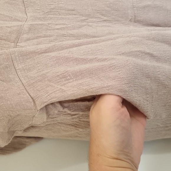 💥 3 for $20 Sndys everyday, cream long pants playsuit, adjustable straps,size M - Picture 3 of 8